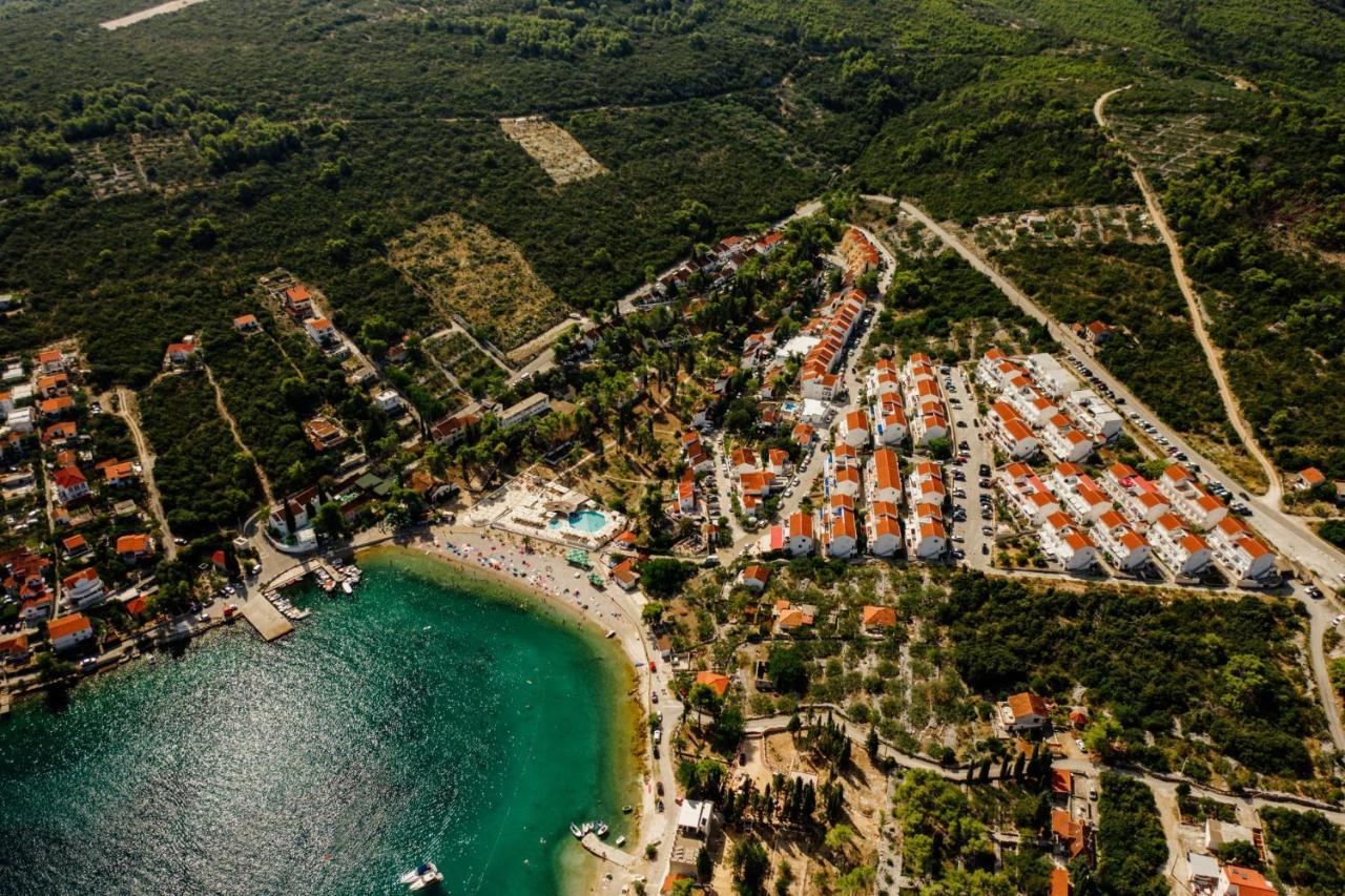 Villa Nikola Нечуям Экстерьер фото